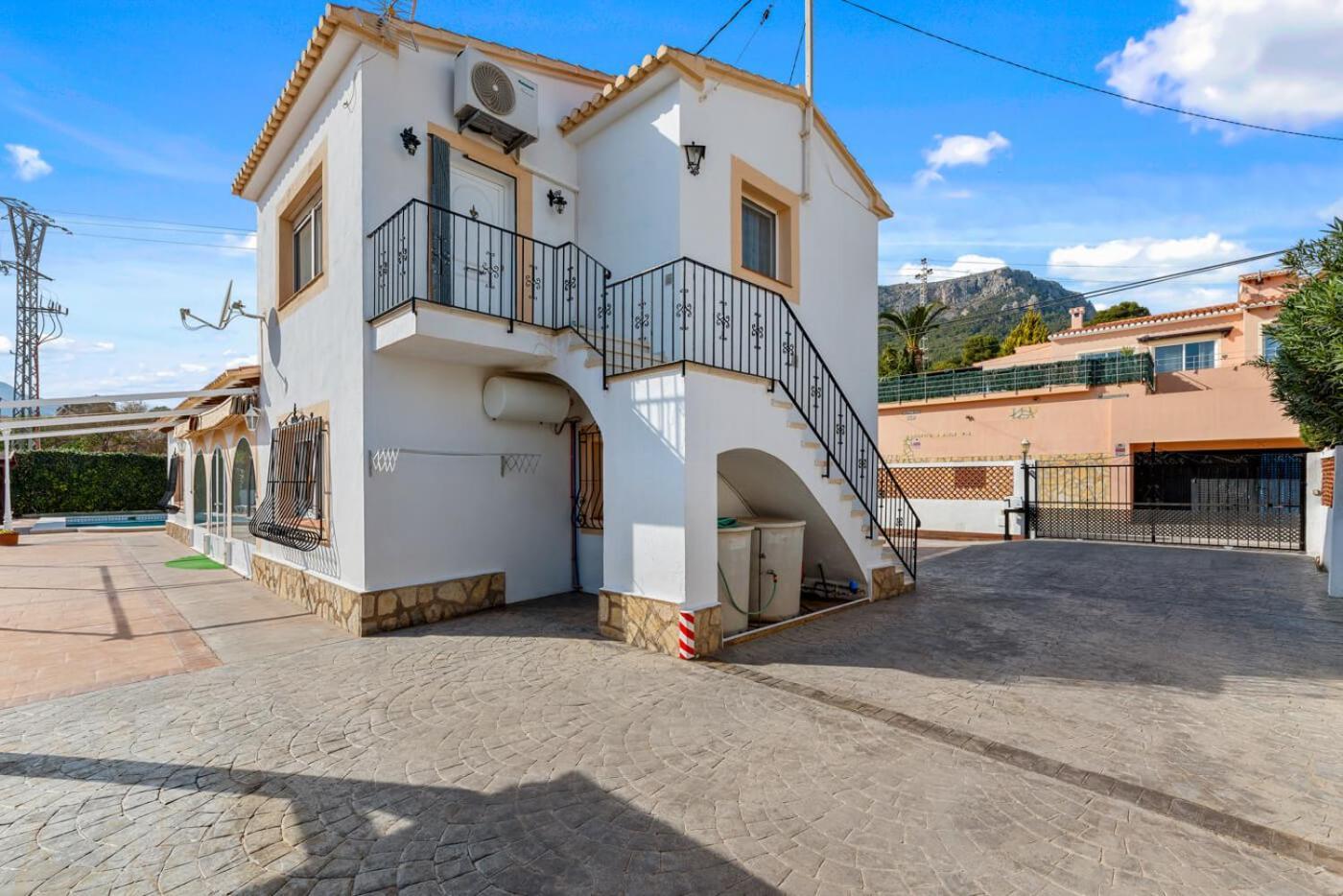 Villa Mercedes - Plusholidays Calpe Exterior photo